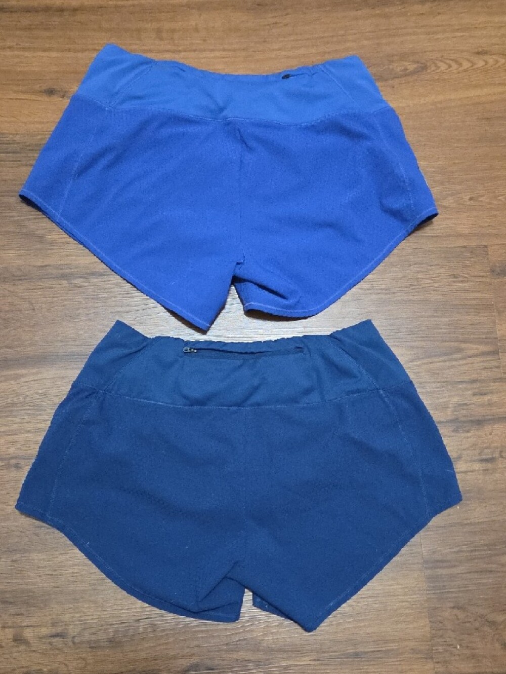 Oiselle Roga Short Bundle - Picture 4 of 6